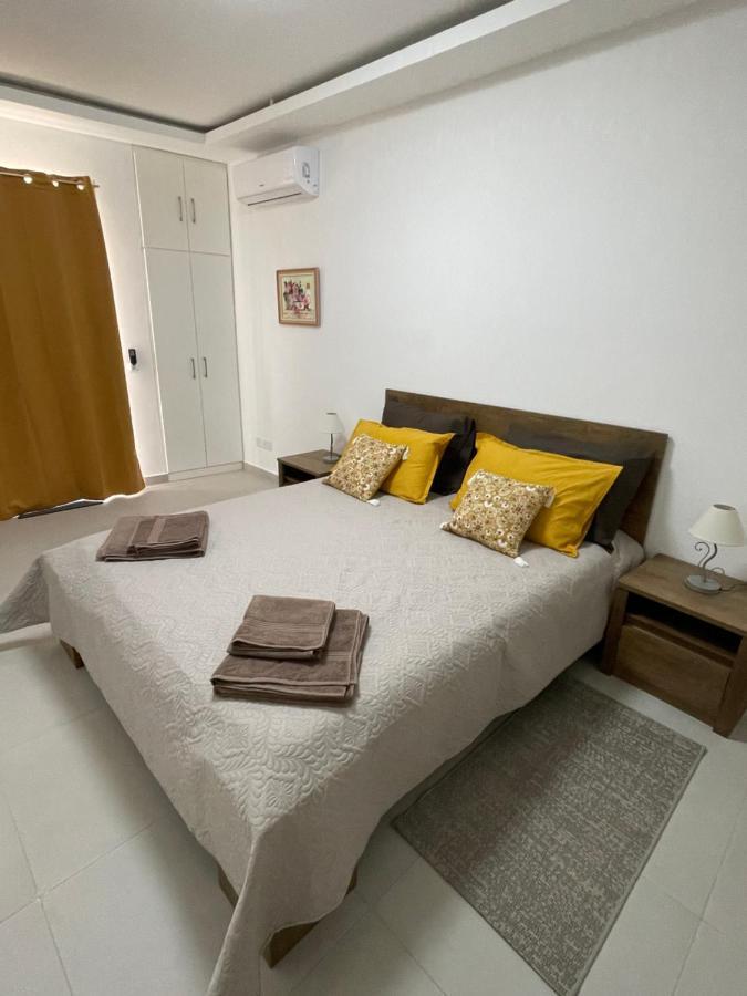 New & Comfortable 7Sun Apartments Near Sandy Beach St. Paul's Bay Exteriér fotografie